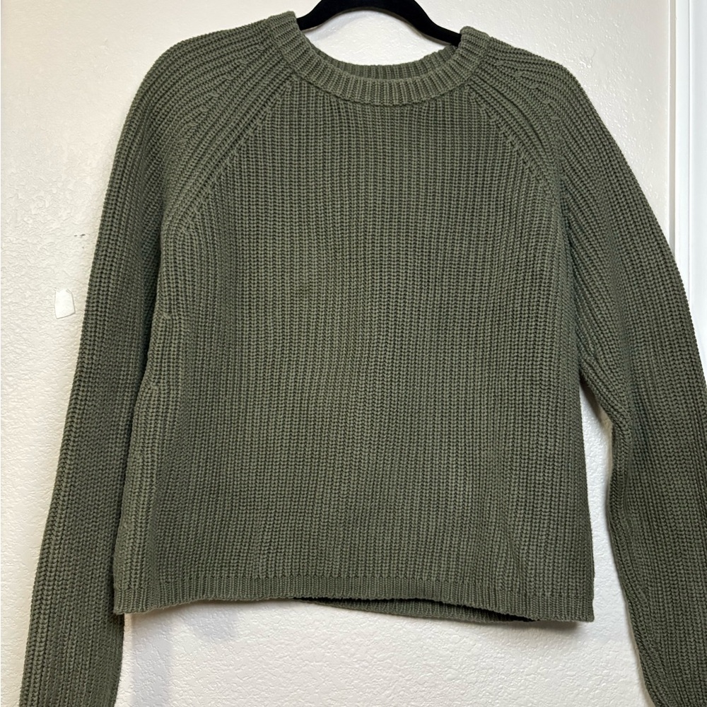 Quince Olive Green Crew Neck Sweater